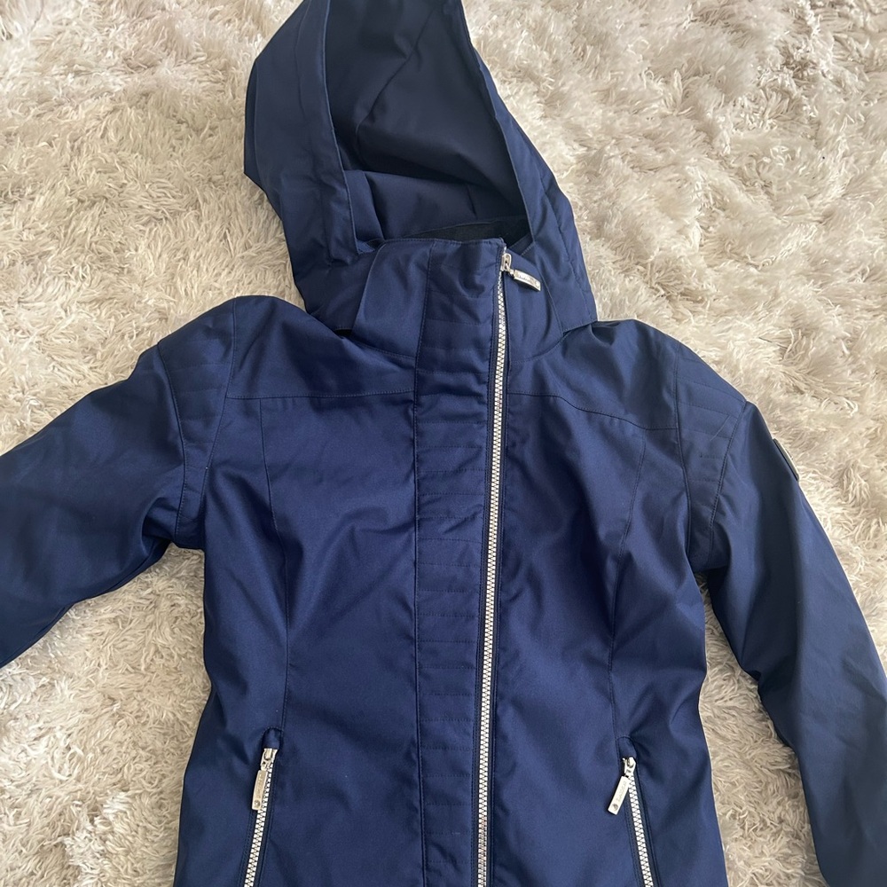 Girls Descente Ski Jacket - Blue size 10 used once. Like new.